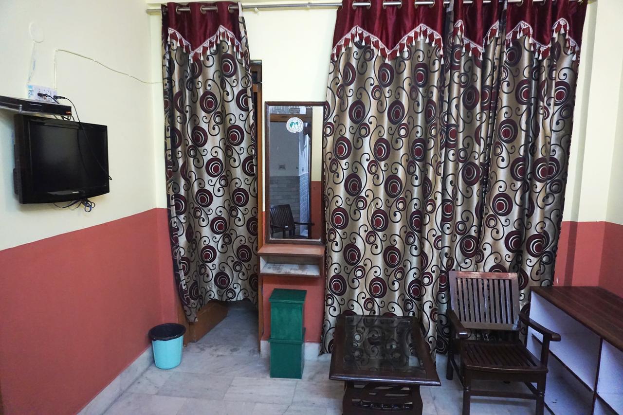 Hotel Venus International Nowe Delhi Zewnętrze zdjęcie